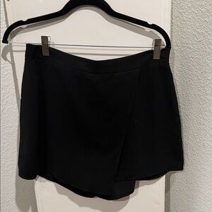 TCEC Black Skort